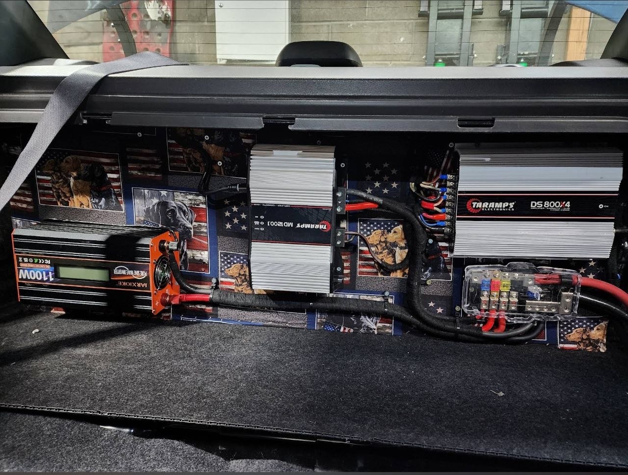 Car audio project with trunk-mounted amplifiers and power distribution